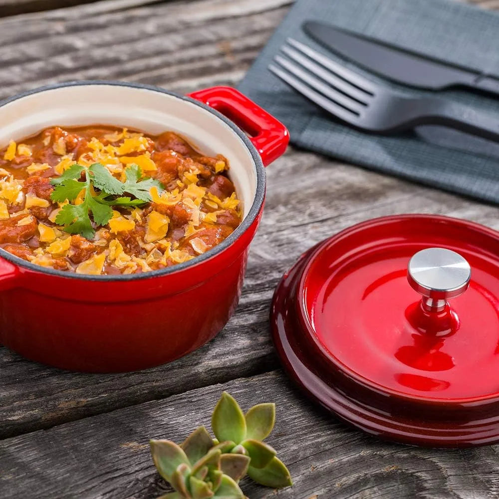 8 Ounce Red Enameled Cast Iron Mini Casserole Dish with Lid Z704110