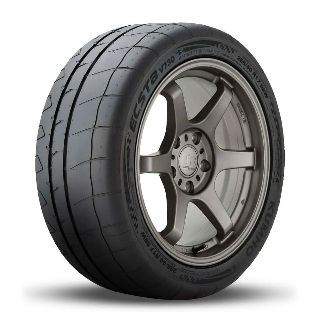 Summer Tire E95228