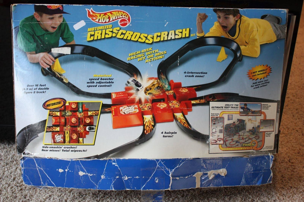 Criss Cross Crash Track Set D607