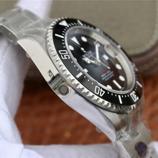 Silver Black Dial 43mm V54727