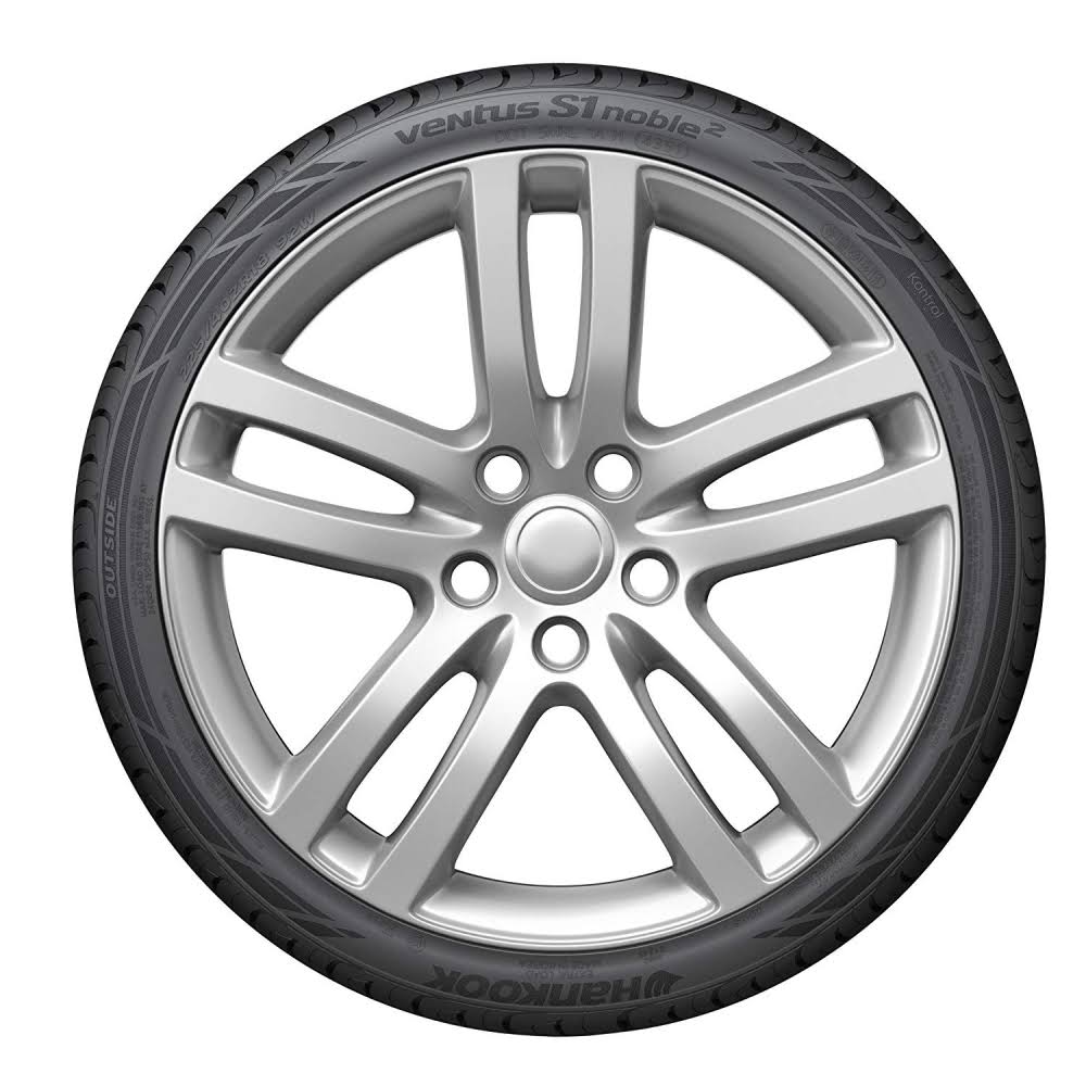 235/45R18 98W All-Season Tire M81885