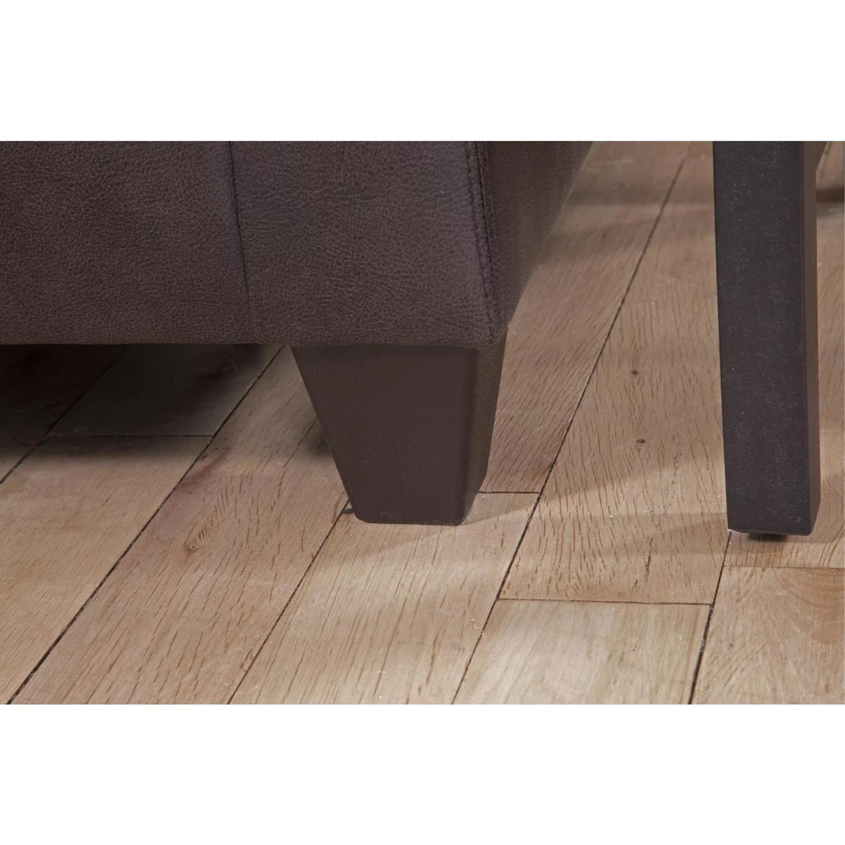 Pinto Brown Square Arm Loveseat O836