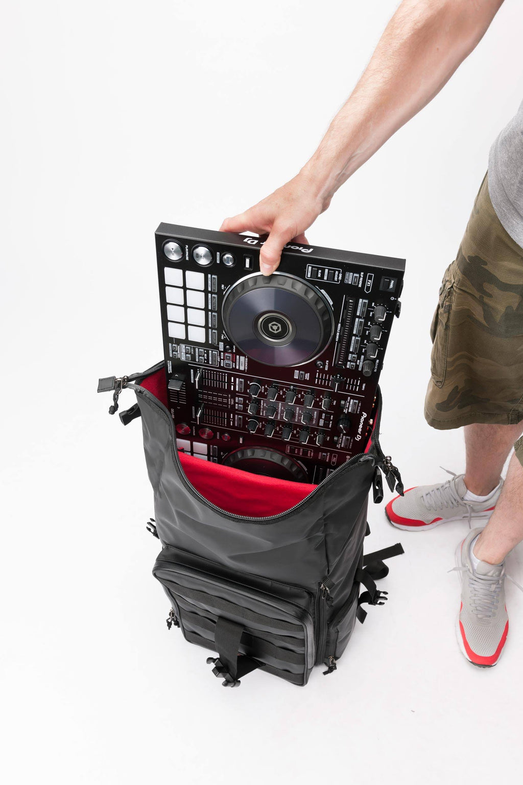 Black/Red DJ Stashpack C44382