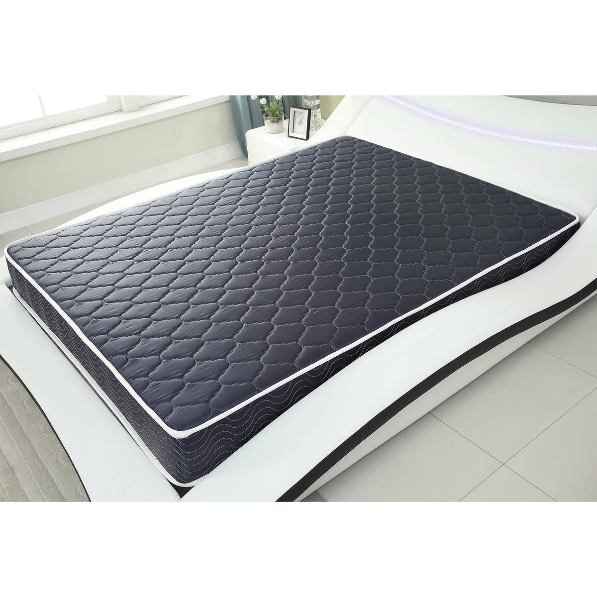6-Inch Twin-size Foam Mattress with Water-Resistant Cover N388