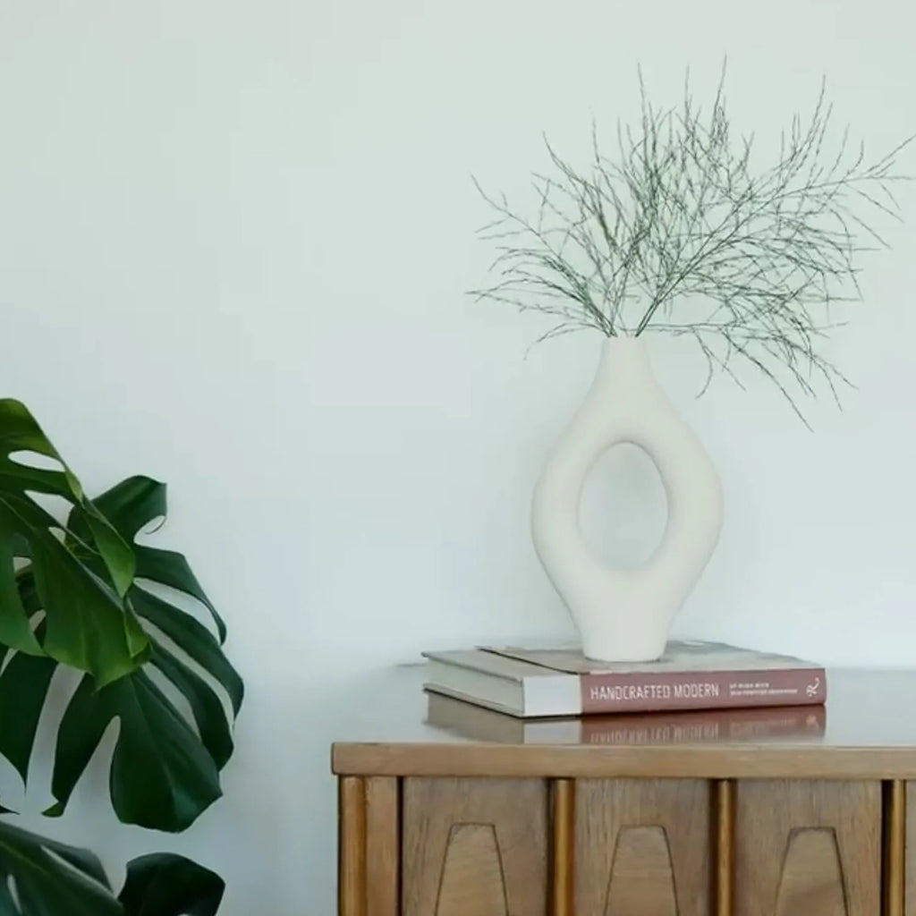White Decorative Vase Y56286