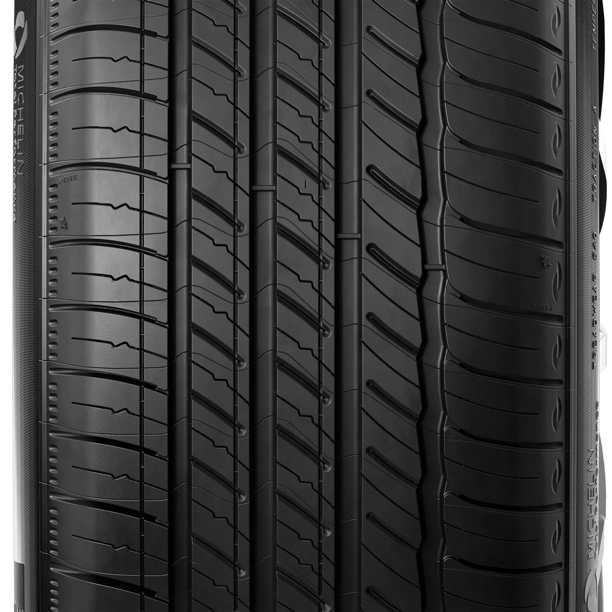All-Season Tire 255/50R19/XL 107H A516432
