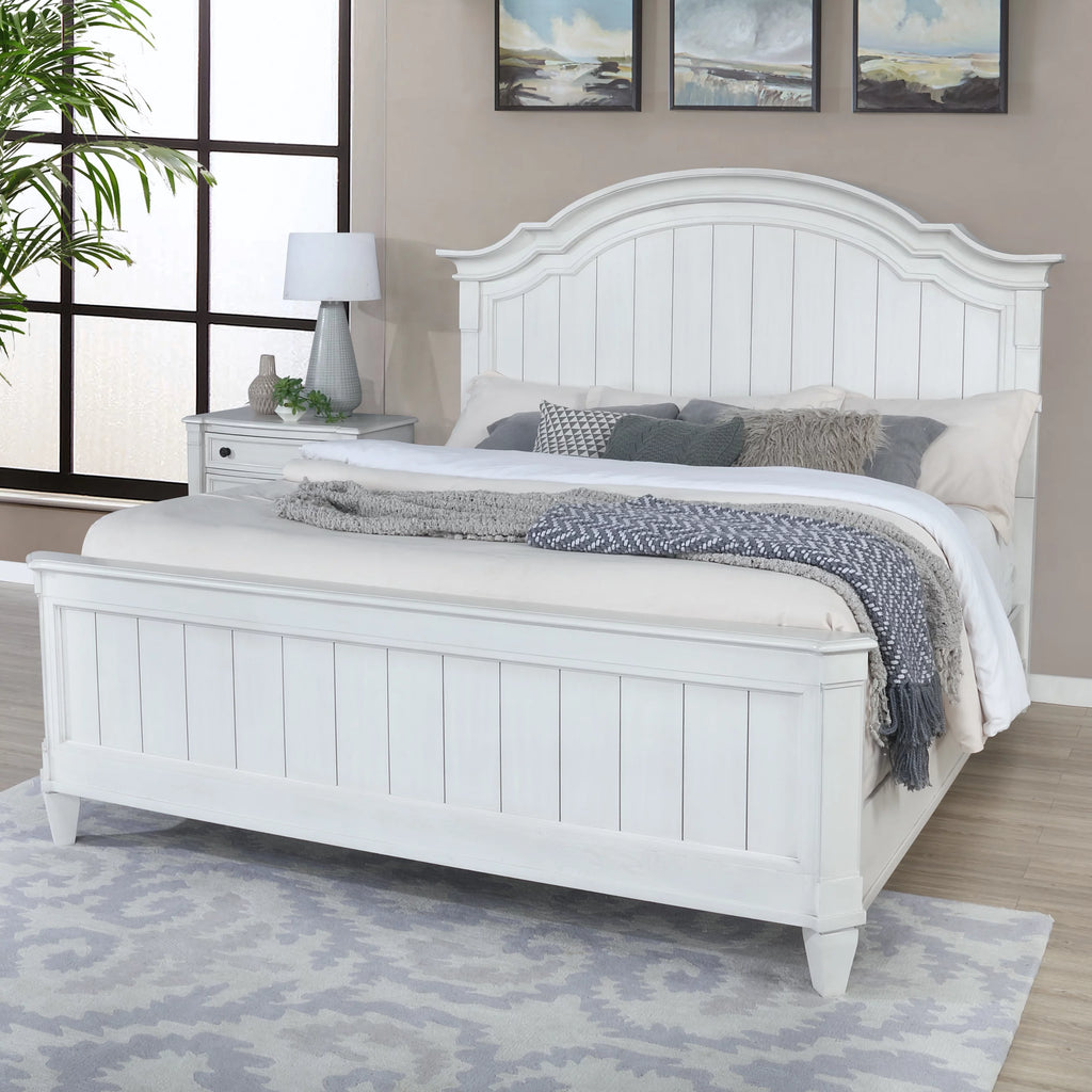 Wood King Bed with Dresser, Mirror, Two Nightstands, and Chest S815